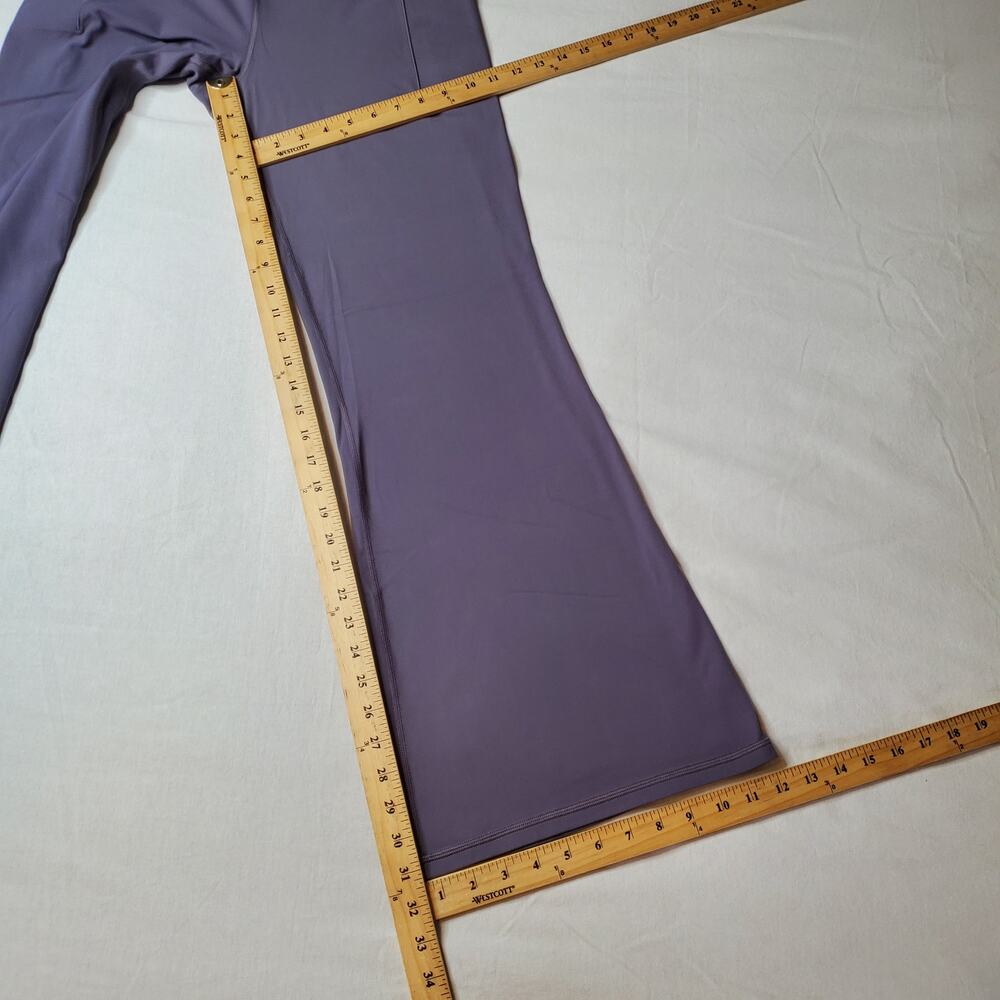 Athleta Women's Size XL Salutation Stash Flare Pant Purple 465607 - Picture 3 of 9
